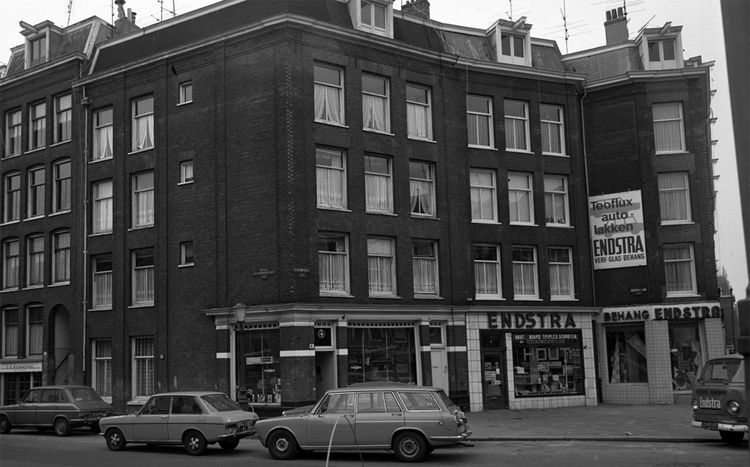 Beukenplein 04 - 1974 .<br />Foto: Beeldbank Amsterdam 