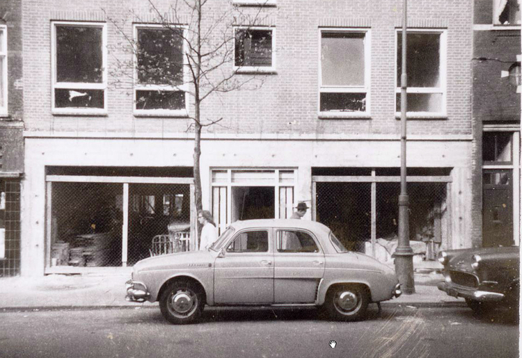 Beukenplein 20 - ± 1970 .<br />Foto: Beeldbank Amsterdam 