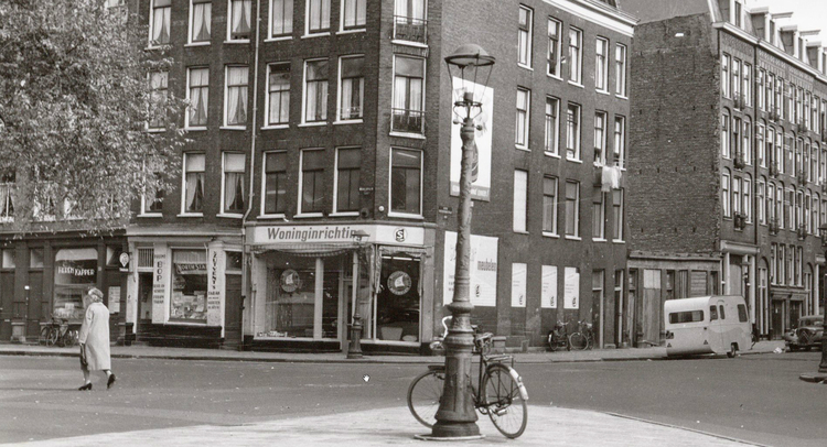 Beukenplein 23 - 1960 .<br />Foto: Beeldbank Amsterdam 