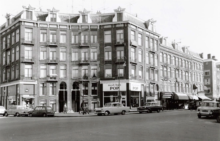 Beukenplein 27-29 - 1969 .<br />Foto: Beeldbank Amsterdam 