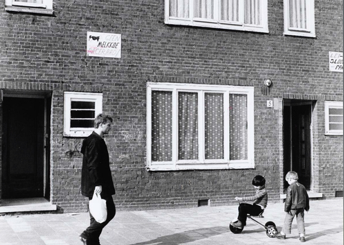 Ceramplein 05 - 1982 ,<br />Foto: Beeldbank Amsterdam 