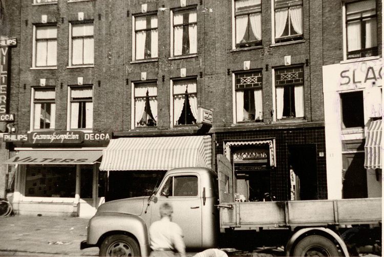 Dapperplein 05 - ± 1960 .<br />Foto: Beeldbank Amsterdam 