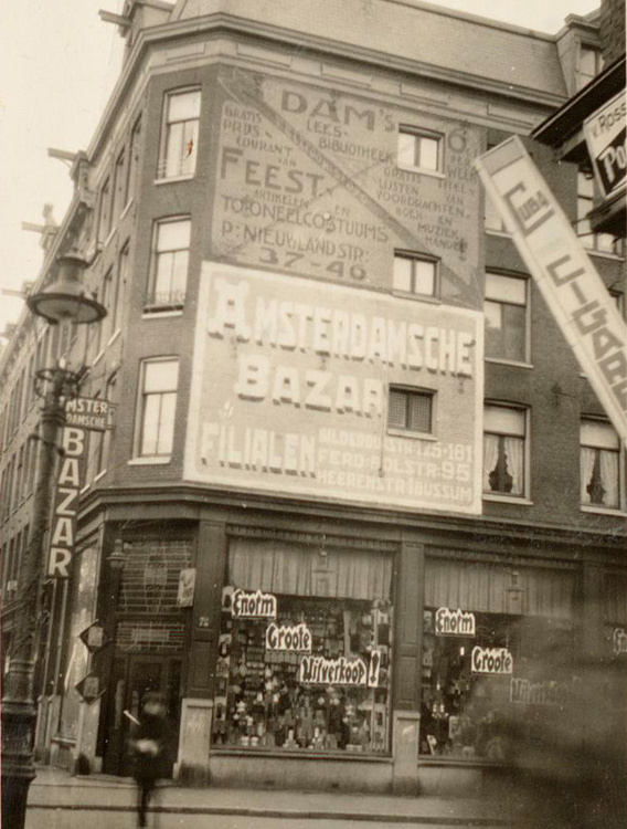 Dapperplein 72 - ± 1935 .<br />Foto: Beeldbank Amsterdam 