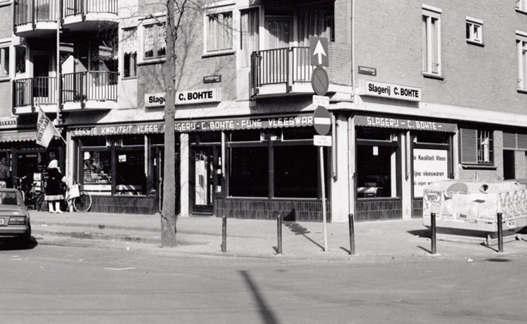 Dapperstraat 271 - 285 was 87 - 99 - ± 1985 .<br />Foto: Beeldbank Amsterdam 