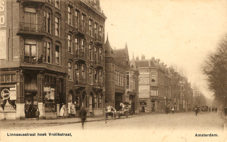 Linnaeusstraat 28 - 1930 .<br />Foto: Jan van Deudekom 