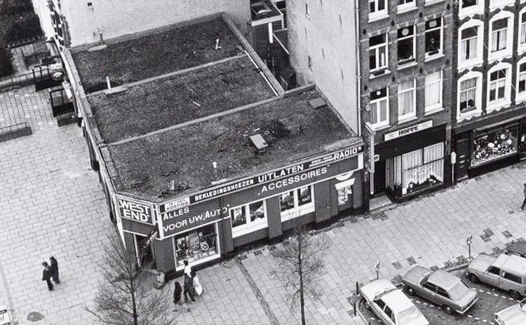 Linnaeusstraat 37 - **1981 .<br />Foto: Beeldbank Amsterdam 