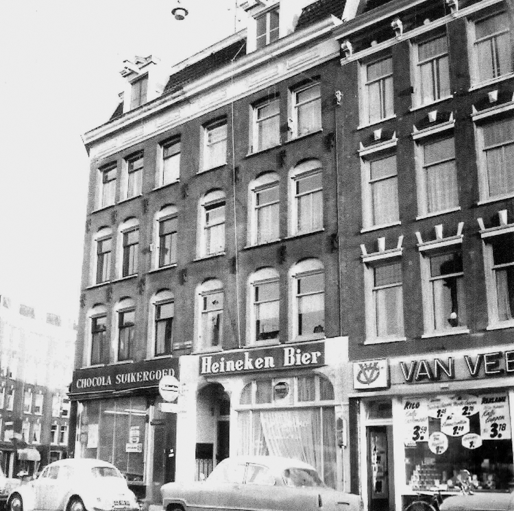 1e van Swindenstraat 66 hoek Dapperstraat- Cafe Gruno - 1963 .<br />Foto: John Haen 