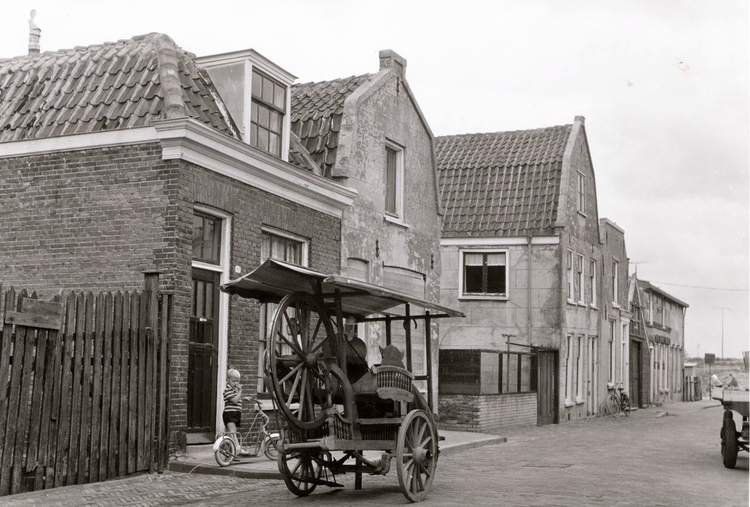 Schagerlaan 47-49 - 1960 .<br />Foto: Beeldbank Amsterdam 