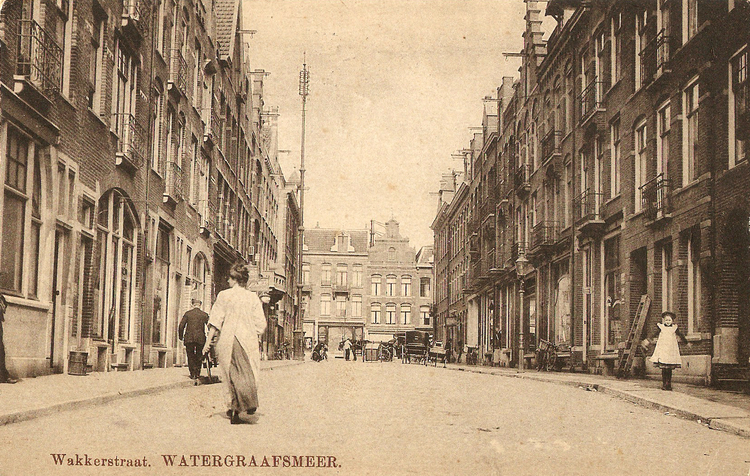 Wakkerstraat 13 - 1913 .<br />Foto: Jan van Deudekom 